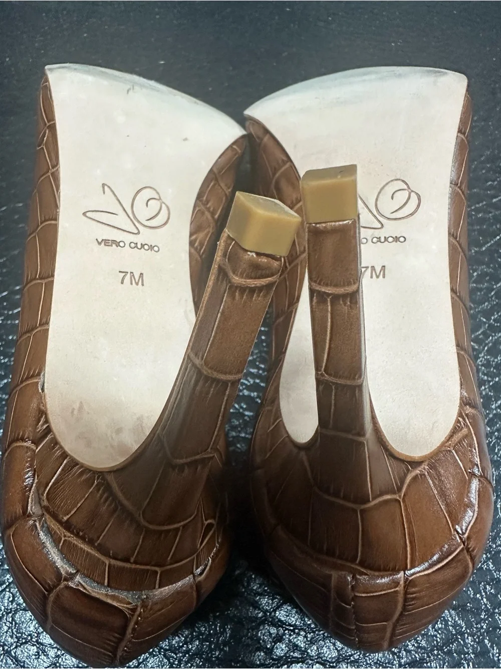 Joan Olaff Vero Cuoio Brown Croc-Embossed Women’s High Heels 7